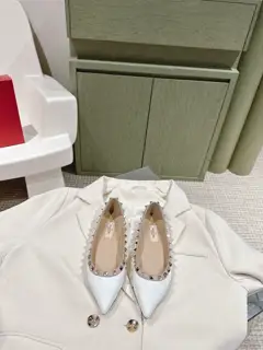 Valentino all-match series for all seasons