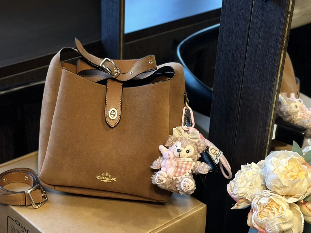 COACH Bucket Bag