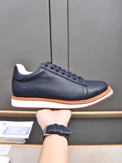 Brunello Cucinelli men’s lace-up casual low-top men’s shoes This brand is a world-class