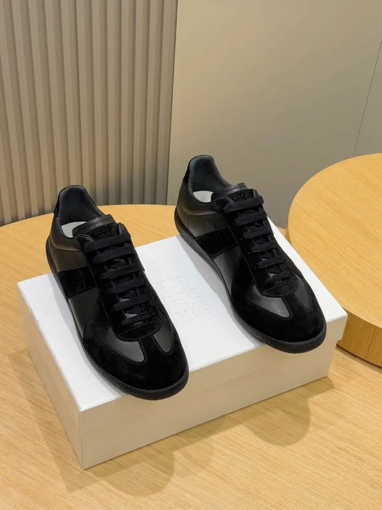 Maison Margiela Classic Dexterity Shoes – Couples