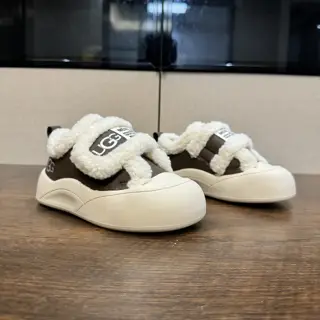 UGG children’s sports casual shoes