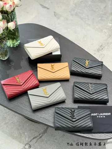 Yves Saint Laurent Bag