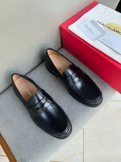 Salvatore Ferragamo casual leather shoes