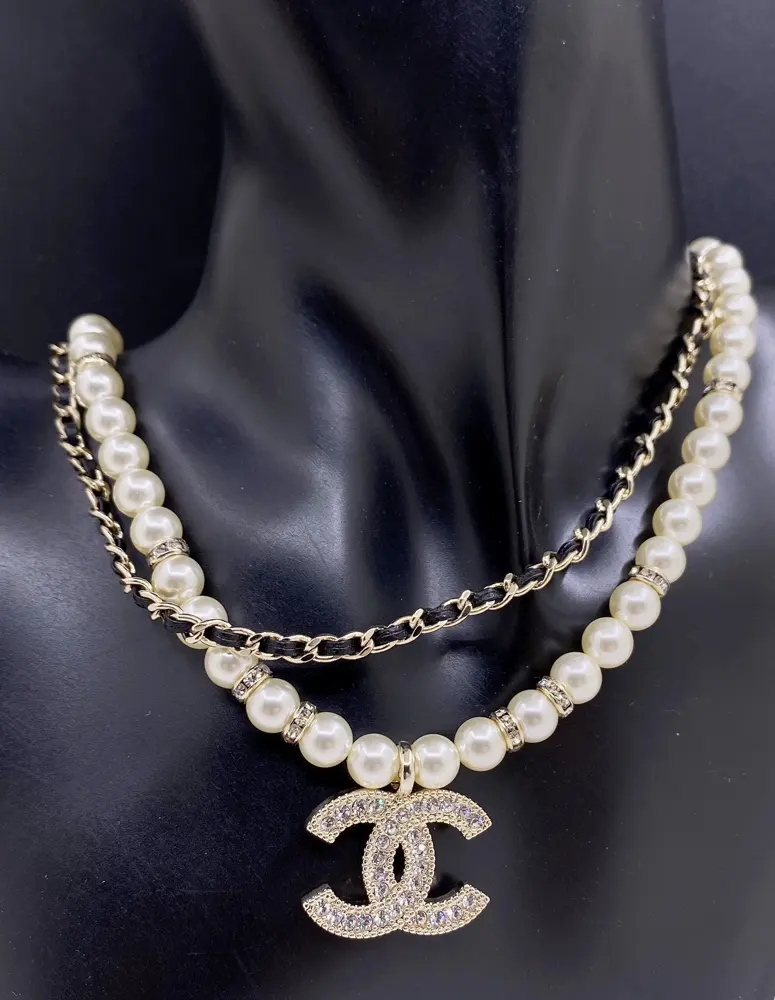 Chanel black leather double pearl necklace