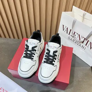 Valentino OneStud Couples’ Casual Sports Shoes Series
