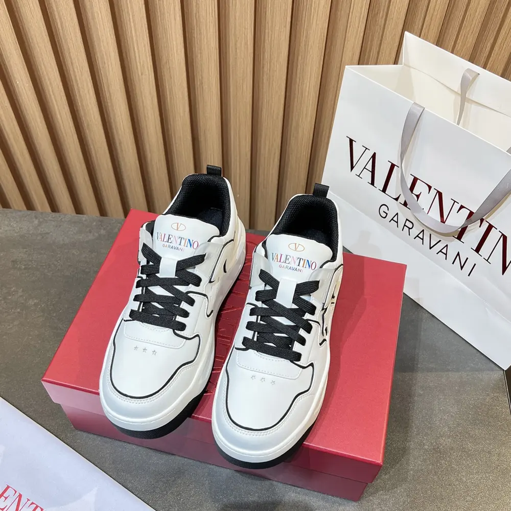 Valentino OneStud Couples’ Casual Sports Shoes Series