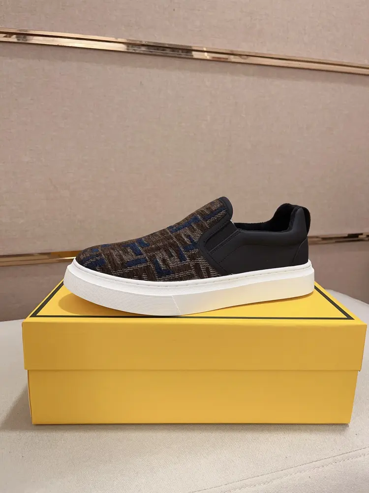 Fendi new casual sports style men’s shoes