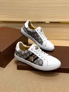 Gucci business casual white shoes