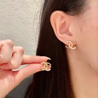 Chanel second-hand earrings