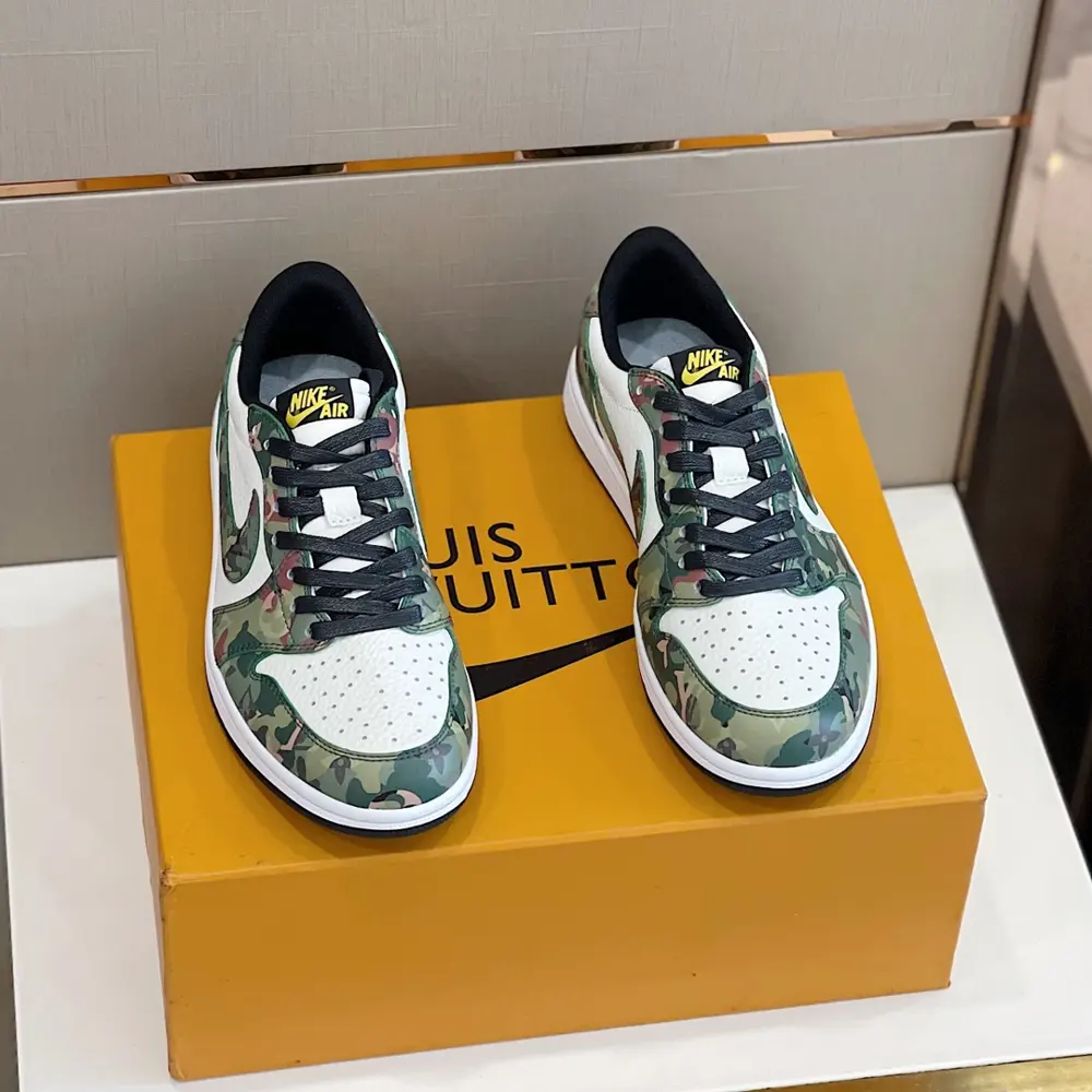Louis Vuitton x Nike joint model