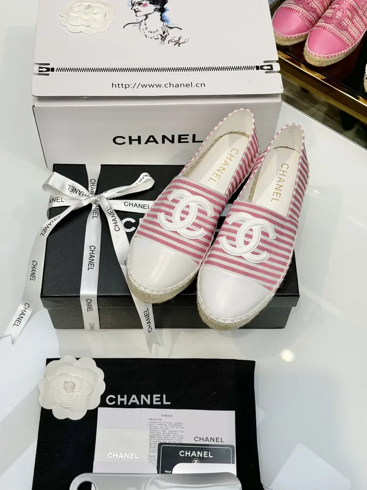 Chanel Navy Style Fisherman Shoes Top Edition The inner lining and foot pads
