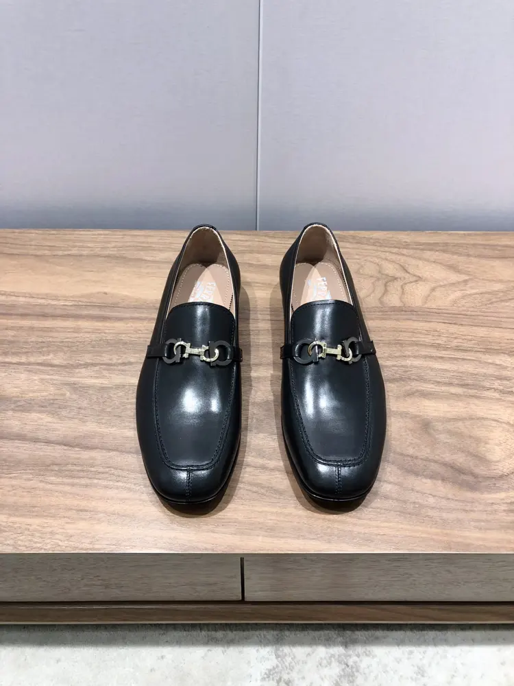 Salvatore Ferragamo men’s leather shoes