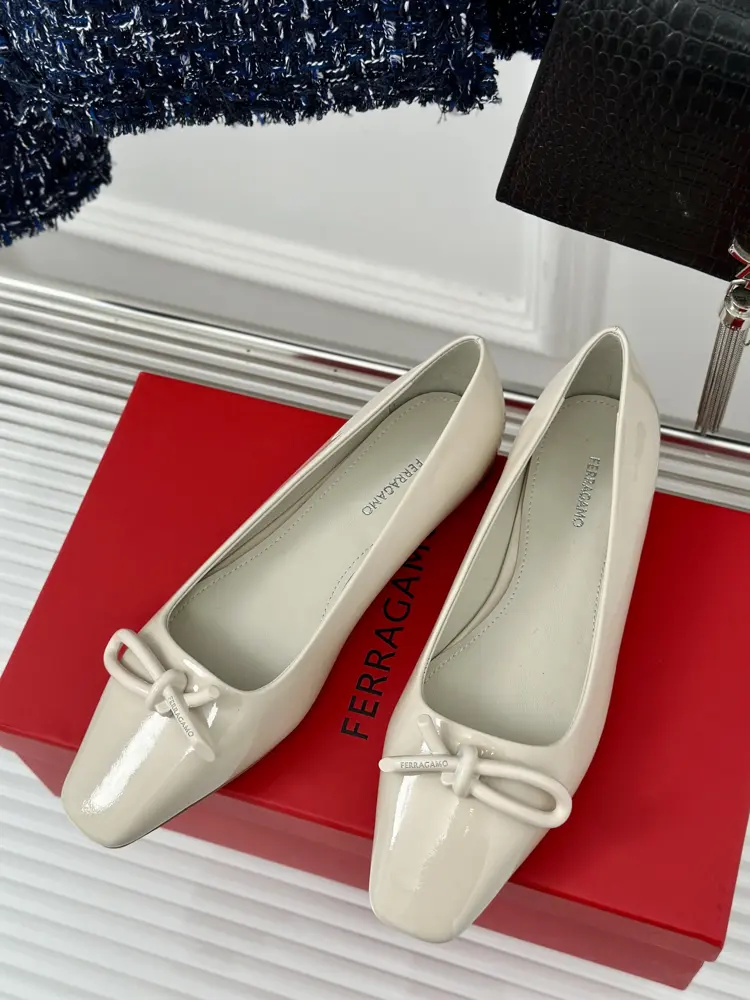 Ferragamo/Salvatore Ferragamo classic Heels