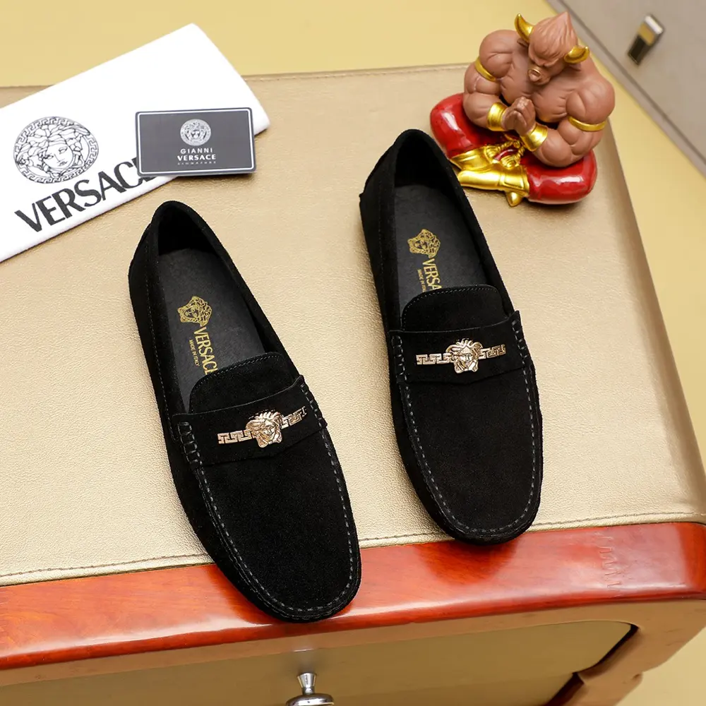 FENDI classic new men’s casual slip-on shoes Counter quality