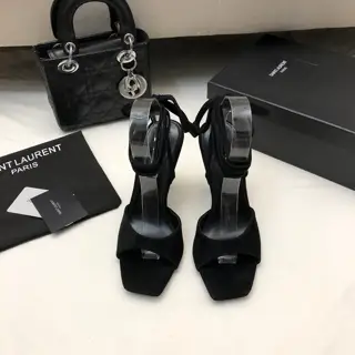 Yves Saint Laurent Heels