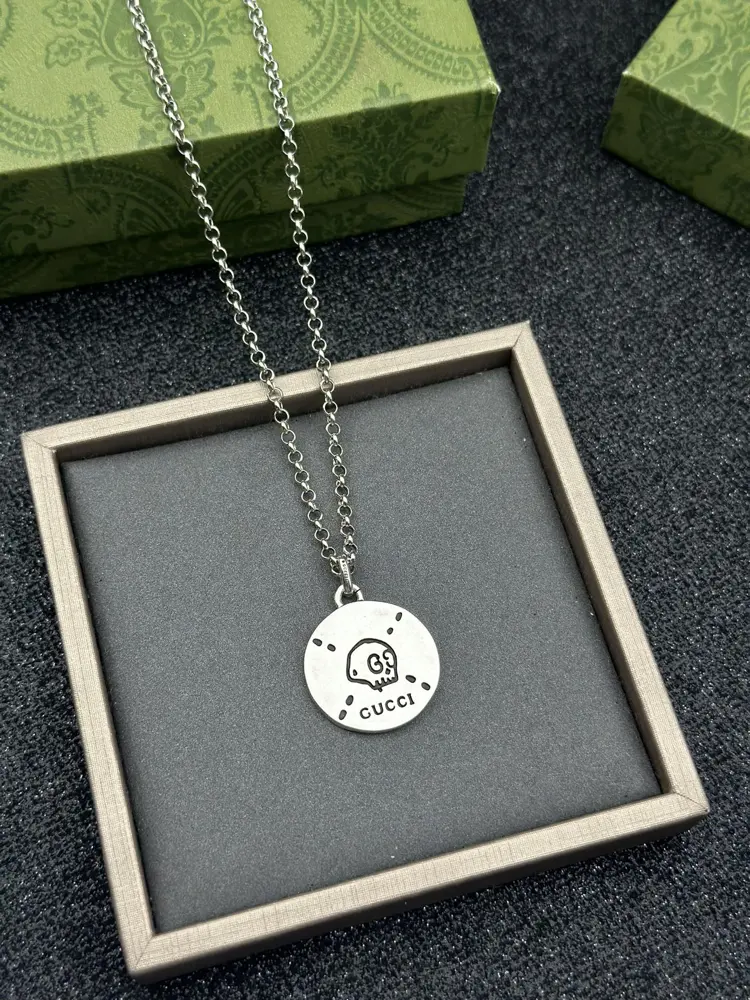 Gucci necklace
