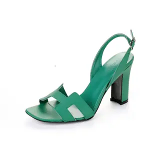 Hermès high-heeled sandals Hermès high-heeled sandals are the simplest