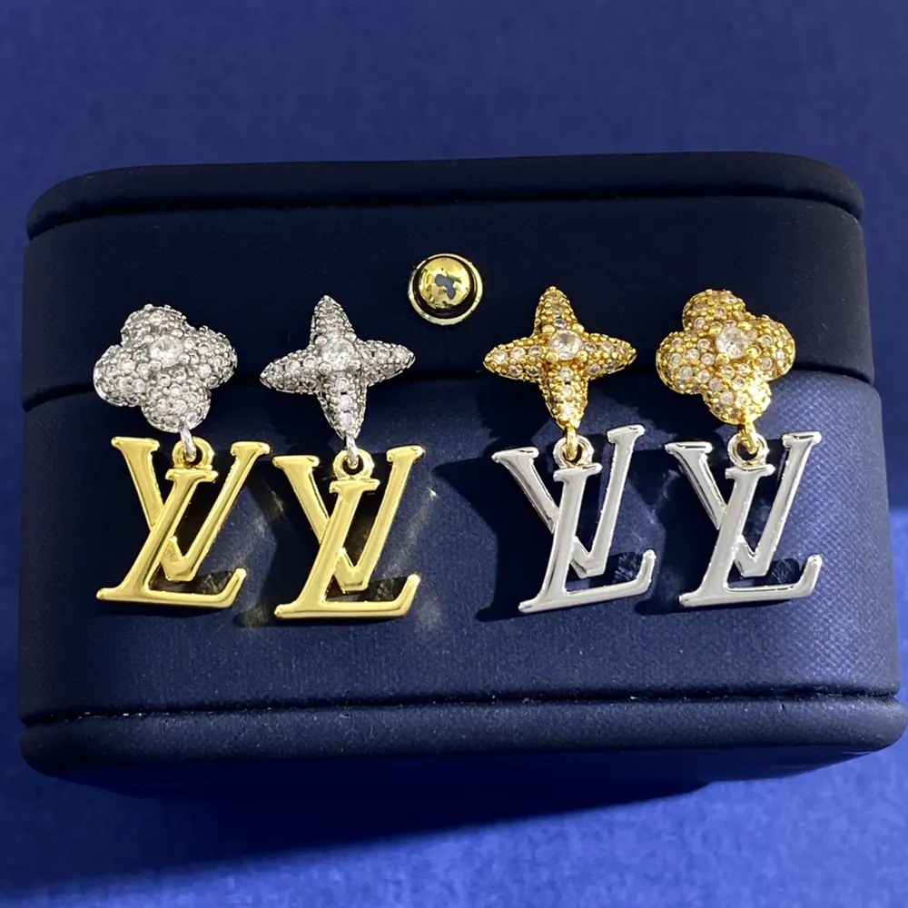 Louis Vuitton color-blocked diamond-encrusted four-leaf clover diamond cross flower hanging
