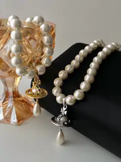 Vivienne Westwood Saturn necklace