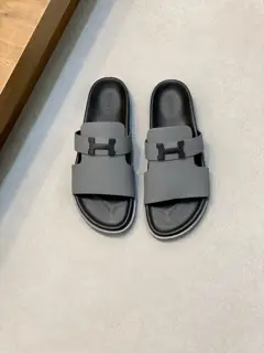 Hermès slippers