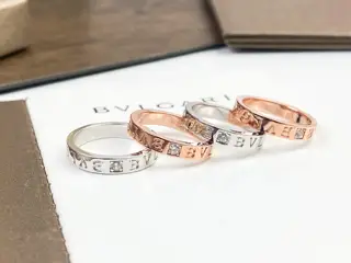 Bvlgari classic LOGO letter diamond ring [playful] perfectly restores the counter details