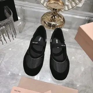 MIUMIU breathable mesh shoes 2025 New spring and summer British style lace-up MiuMiu show
