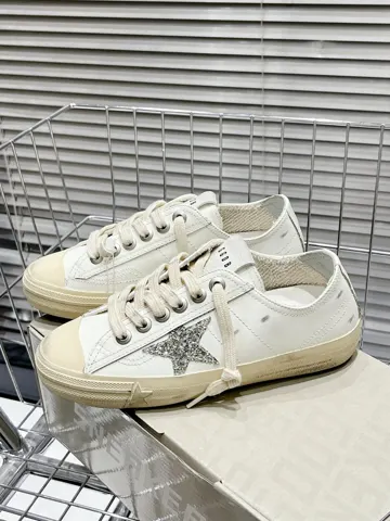 Golden Goose Deluxe Brand Shoes