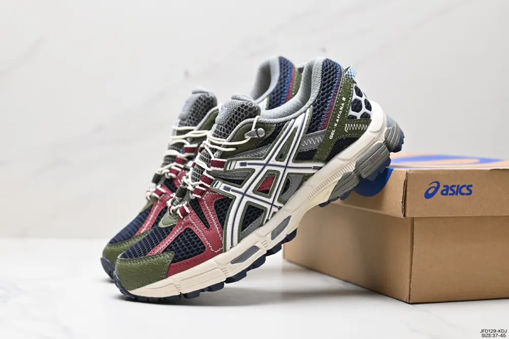 ASICS Gel-Kahana 8 Series Light Gray Shoes 1011B109-400