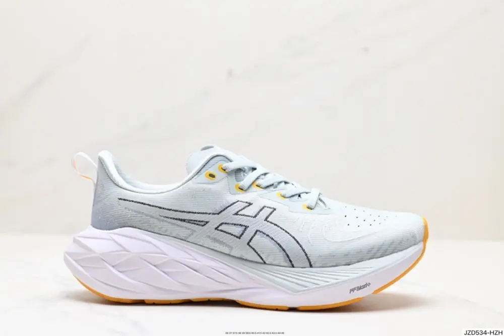 ASICS/Asics breathable mesh upper with some synthetic leather material. Adopts new AHAR+ 1011B693-402