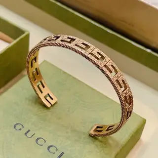 Gucci bracelet