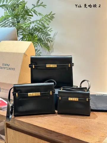 Yves Saint Laurent Kelly