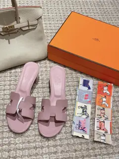 Hermes Palm print Heels