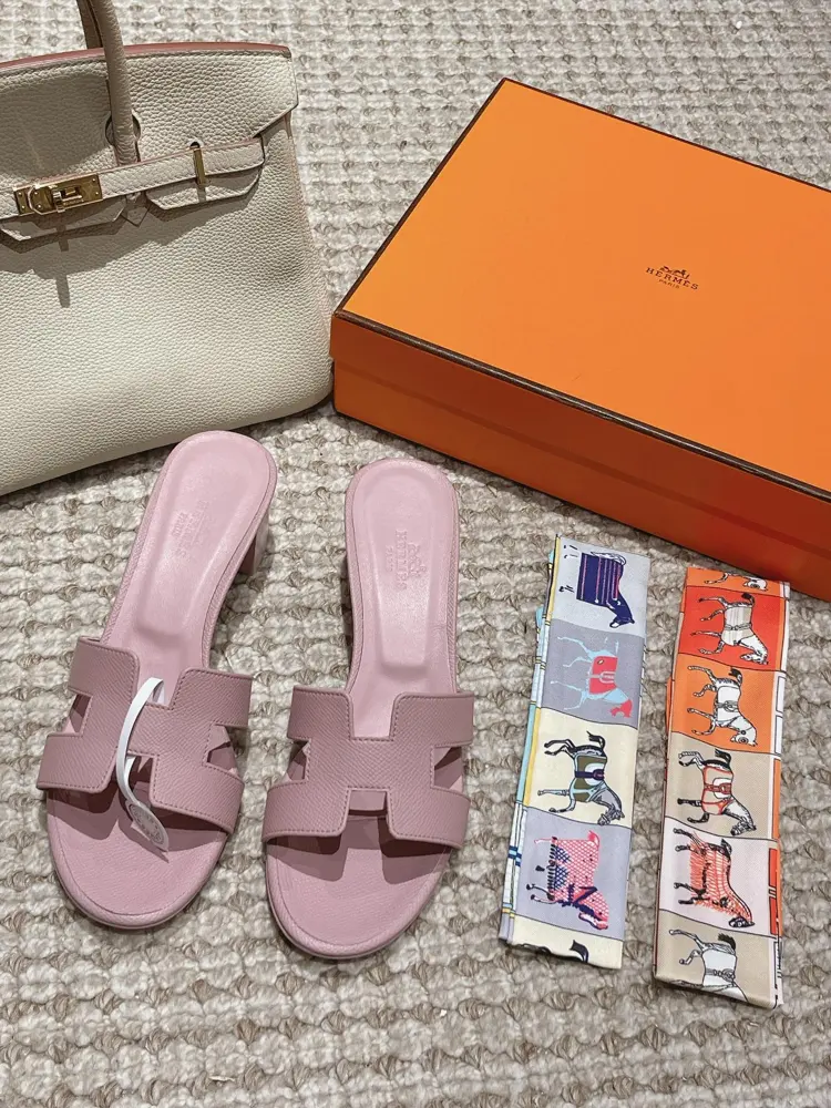 Hermes Palm print Heels