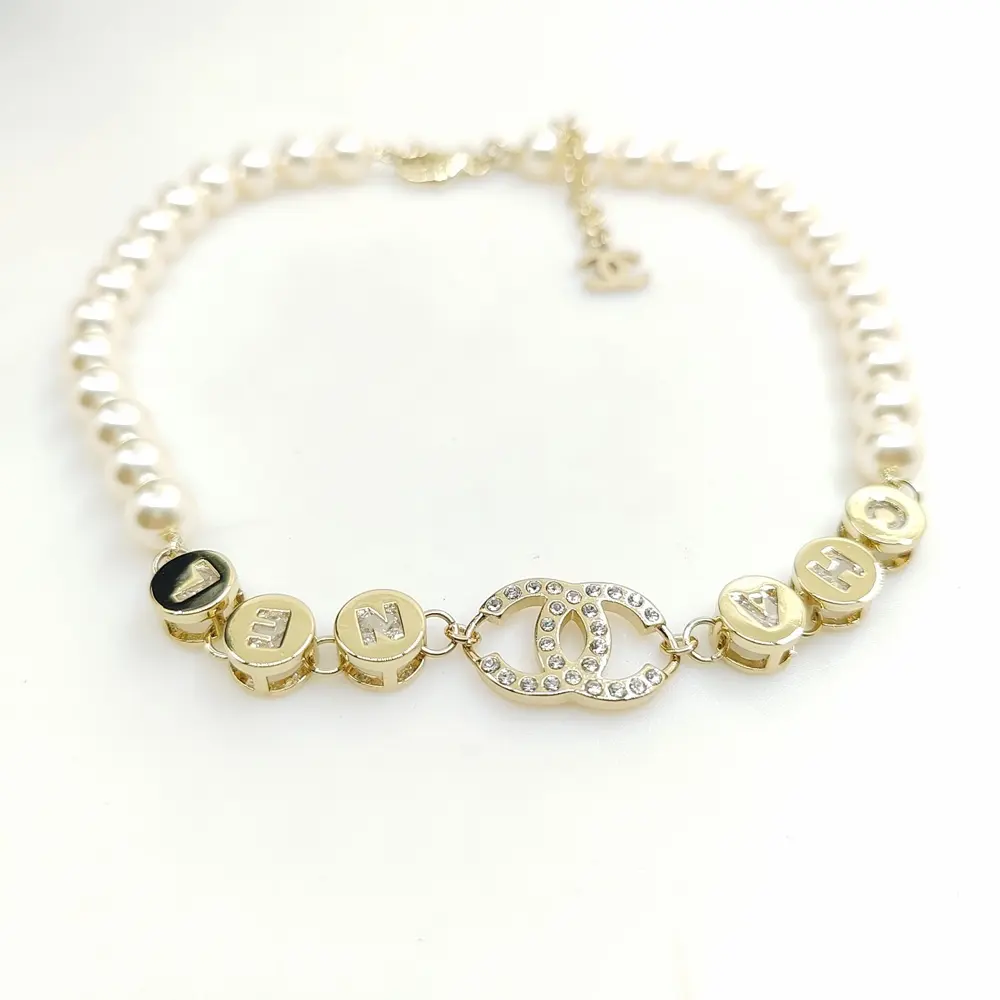 Chanel six-letter pearl necklace
