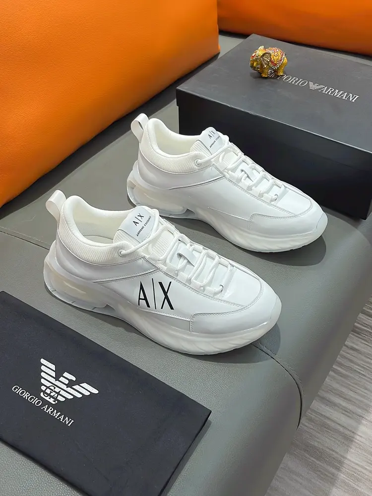 Armani casual shoes)