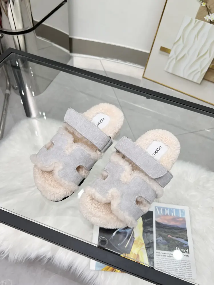Hermes classic wool slippers