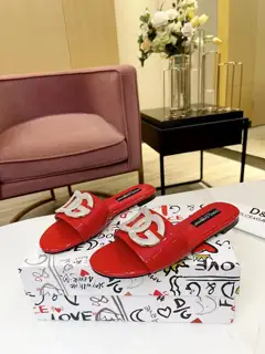 Dolce & Gabbana slippers with crystal diamond buckle