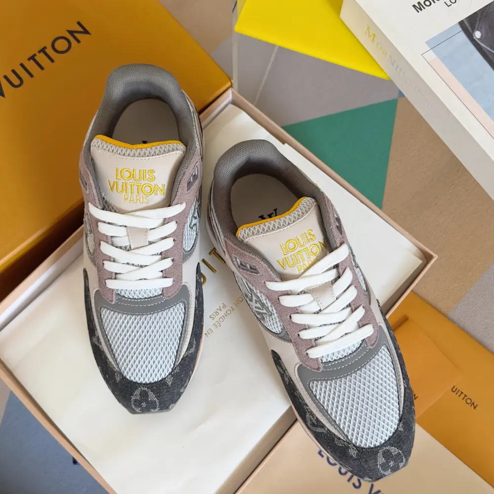 Louis Vuitton Casual Sneakers