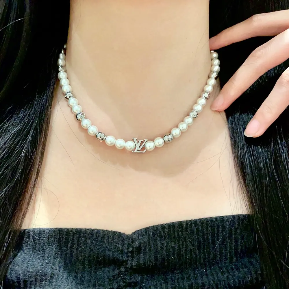 Louis Vuitton pearl necklace