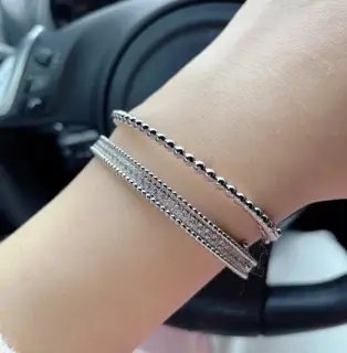 Van Cleef & Arpels Rice Bead Bracelet