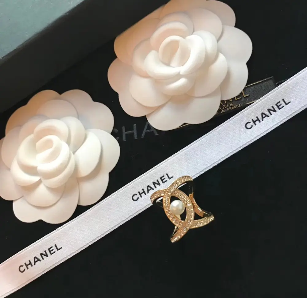 Chanel pearl ring