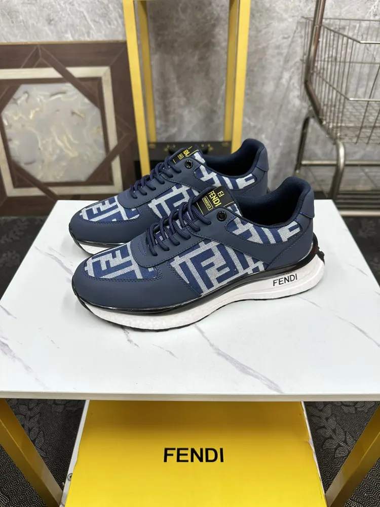 Fendi men’s new lace-up sneakers
