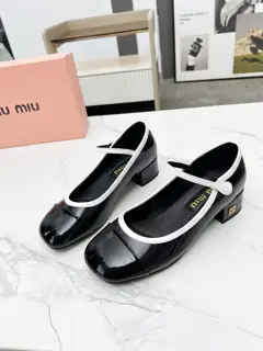 MiuMiu/MiuMiu 25ss early spring catwalk new slip-on loafers Mary Jane ballet
