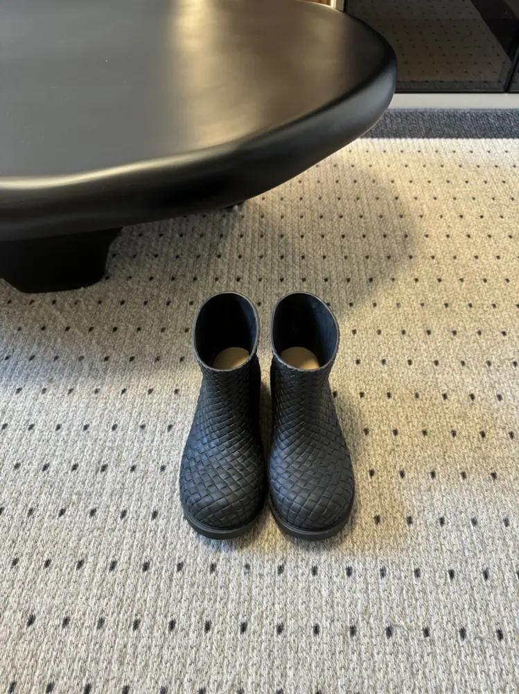 BOTTEGA VENETA woven rain boots
