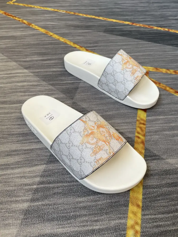 Gucci couple flip flops