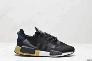 Adidas NMD R-1 street style classic versatile running shoes. The shoe shape