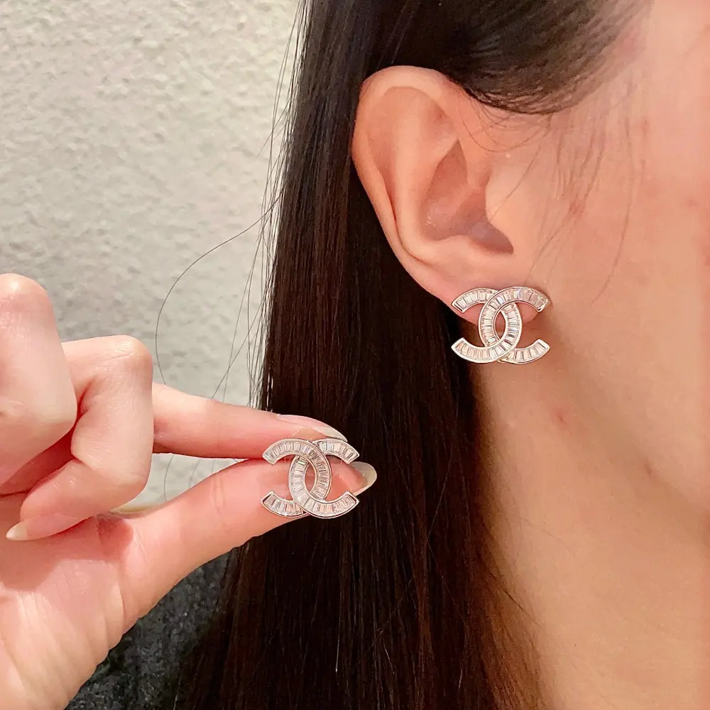 Chanel second-hand earrings