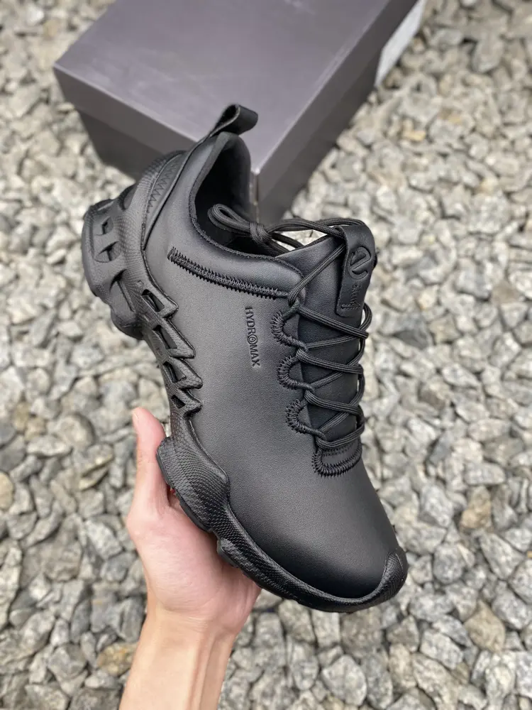 ECCO leather sneakers