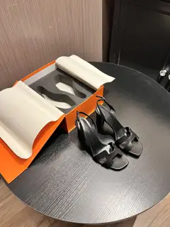 Hermès high-heeled sandals Hermès high-heeled sandals are the simplest