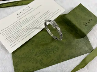Gucci belt buckle double G bracelet